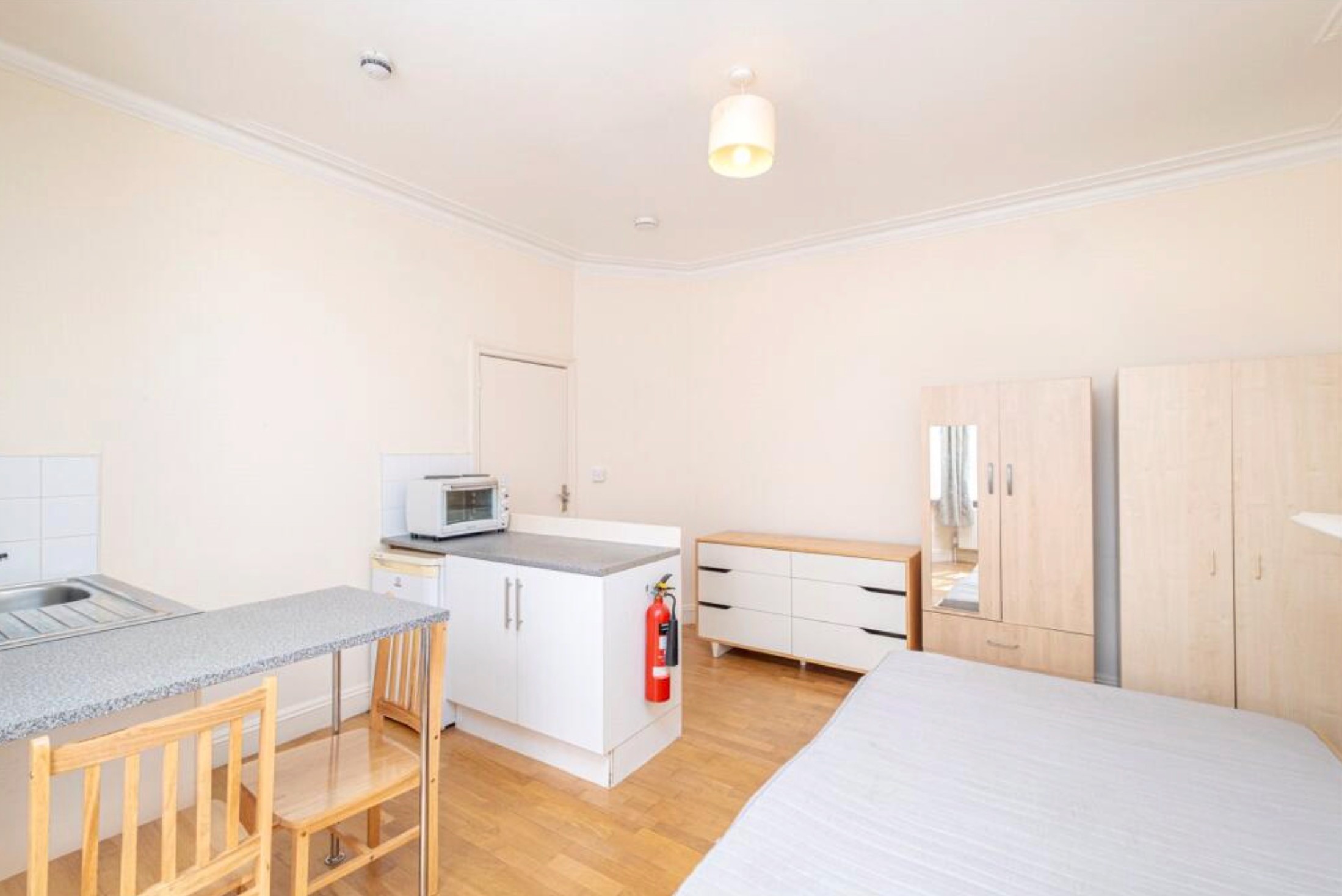 Camden Town｜College Place｜Studio