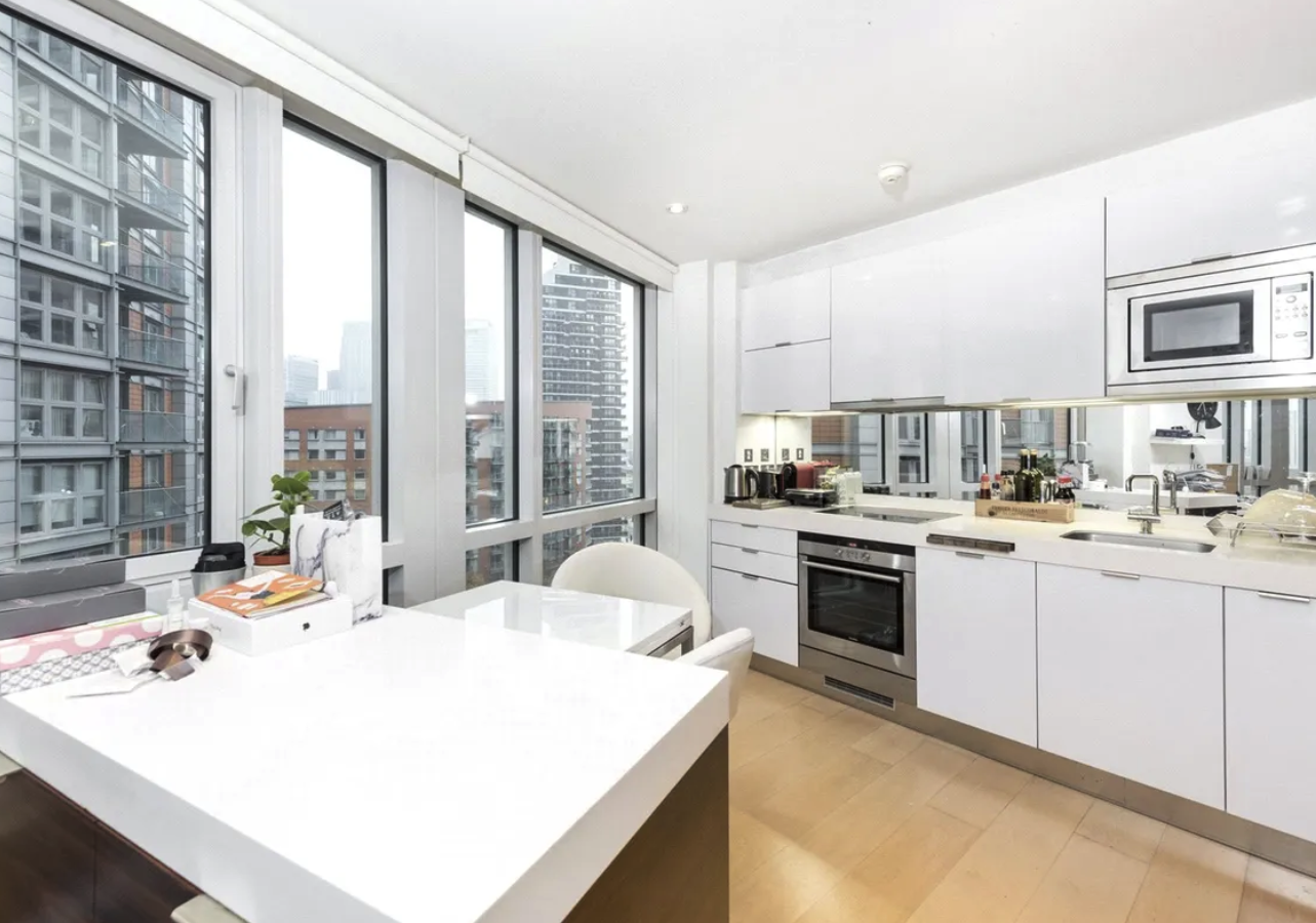 Canary wharf｜Ontario Tower｜1B1B