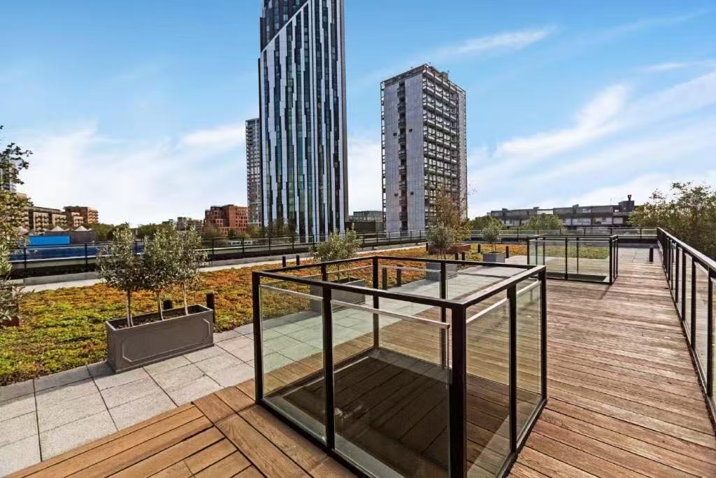 Elephant&Castle｜One The Elephant｜1B1B