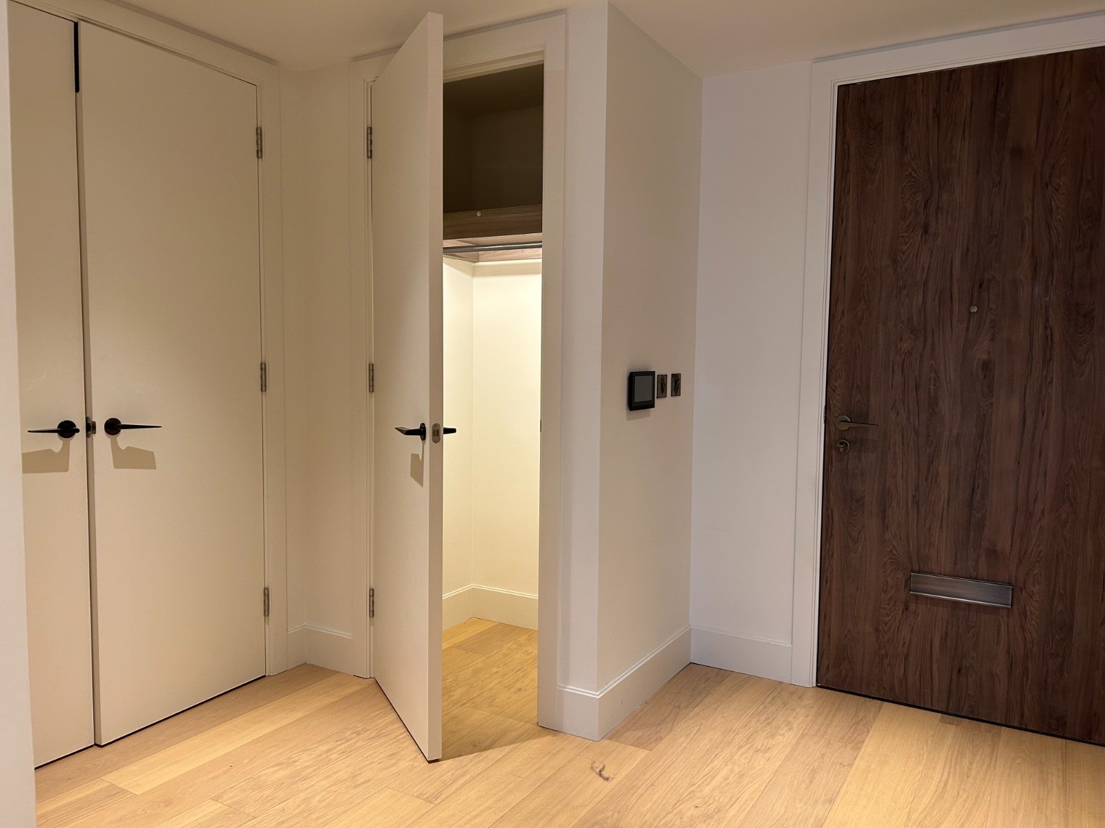White City｜Cascade Way｜1B1B 