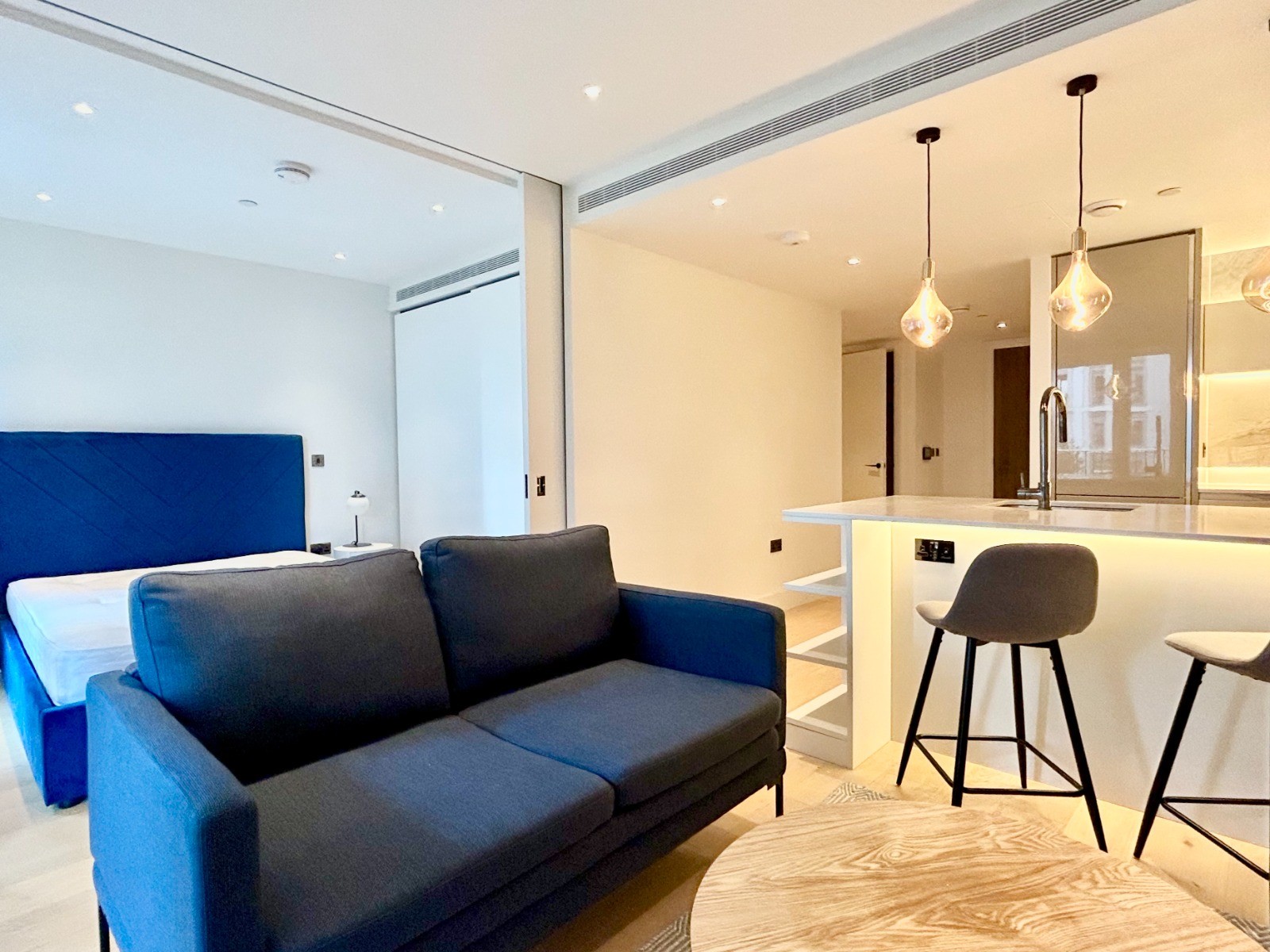 White City｜Cascade Way｜1B1B 
