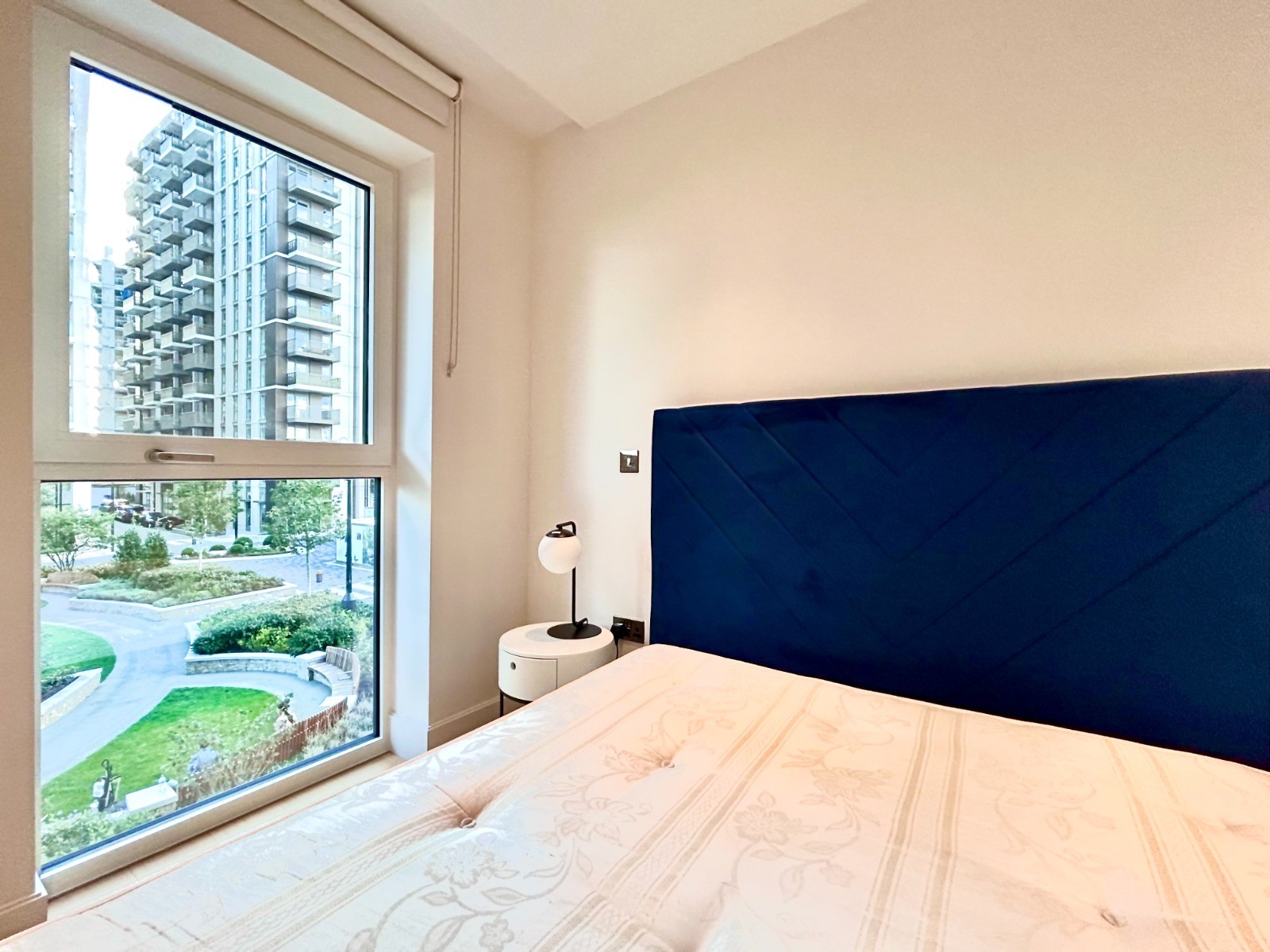 White City｜Cascade Way｜1B1B 