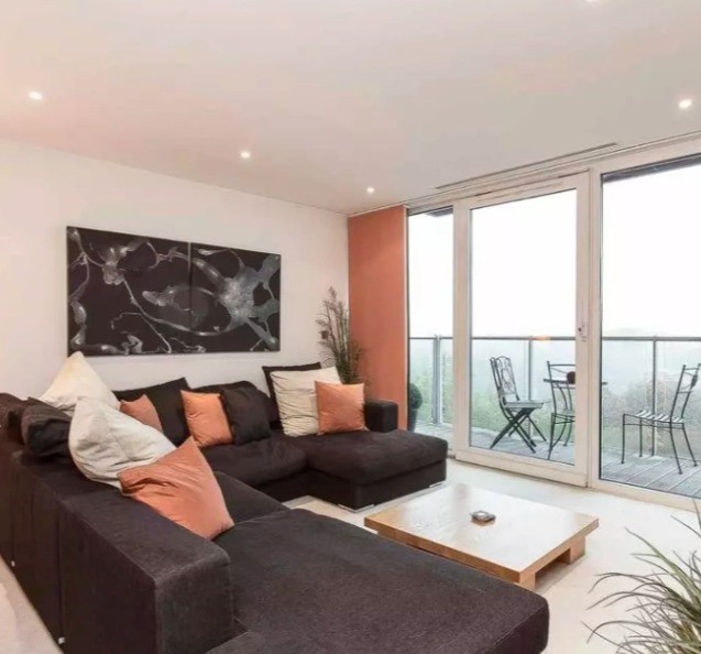 Battersea｜Eustace Building｜2B2B