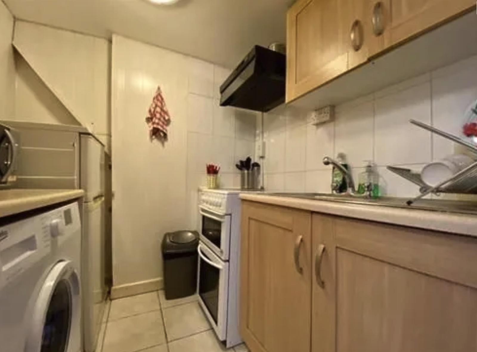 Russell Square｜Leigh Street｜2B1B