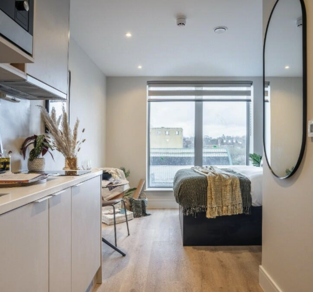 Ealing｜The Apiary, The Mall, Ealing｜Studio
