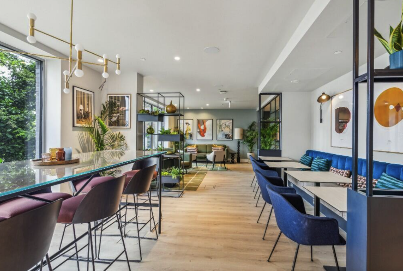Ealing｜The Apiary, The Mall, Ealing｜Studio
