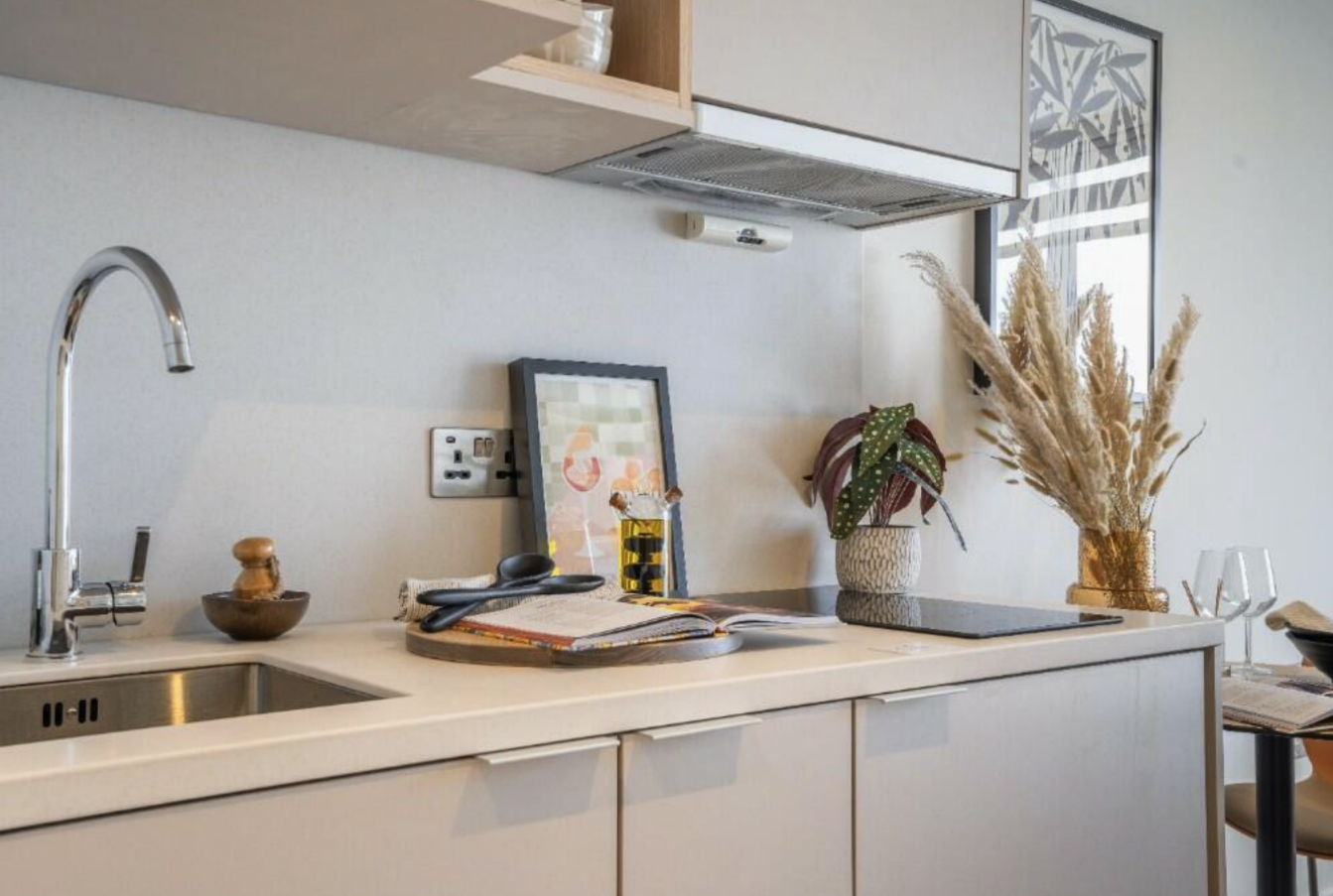 Ealing｜The Apiary, The Mall, Ealing｜Studio