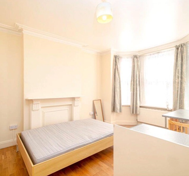 Camden Town｜College Place｜Studio