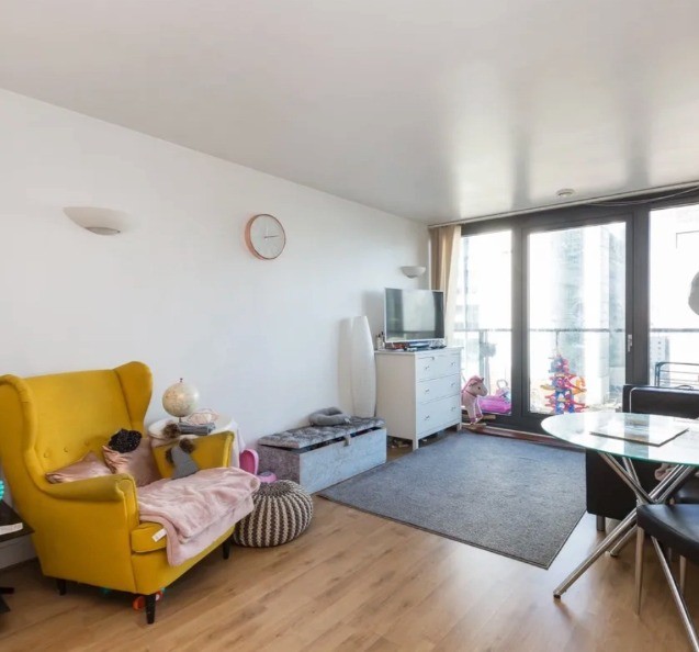 Canary wharf｜Blackwall Way｜1B1B