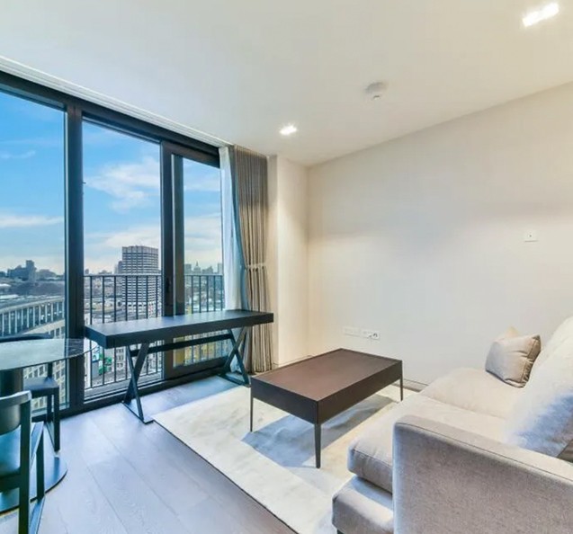 Waterloo｜Casson Square｜Studio 