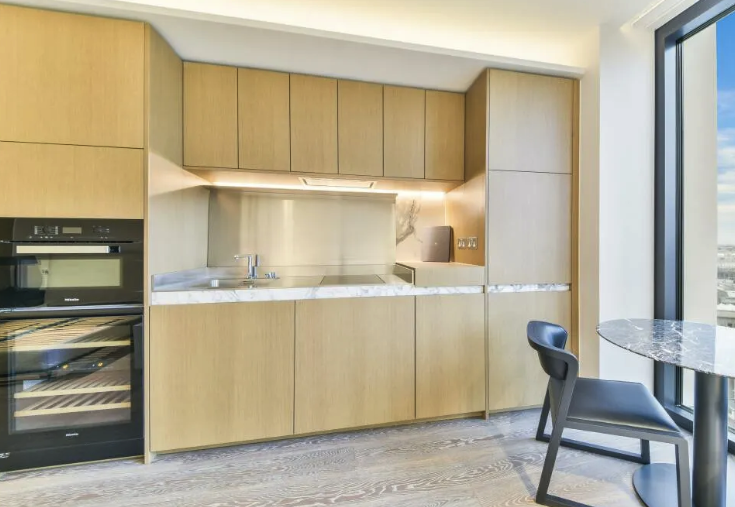 Waterloo｜Casson Square｜Studio 