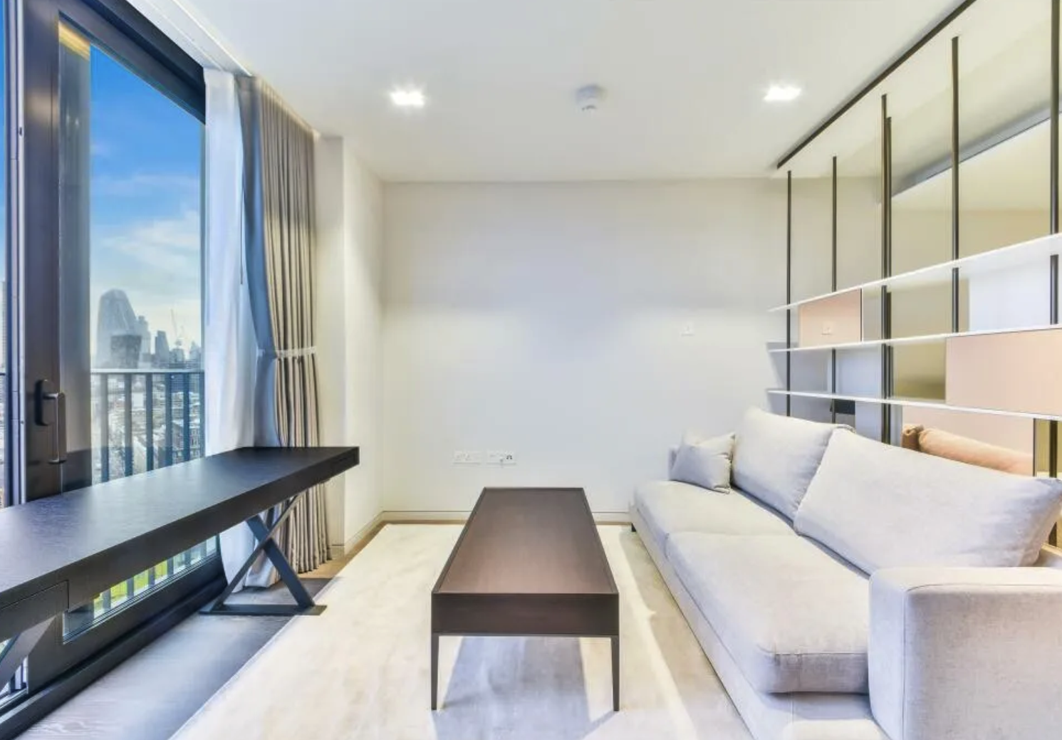 Waterloo｜Casson Square｜Studio 