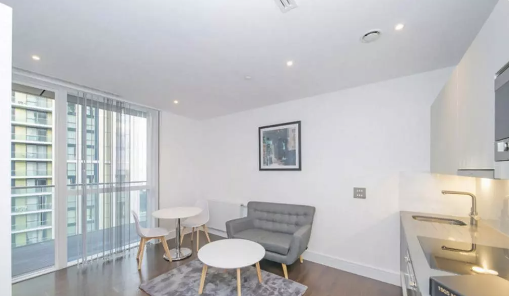 Canary wharf｜Harbour Way｜Studio