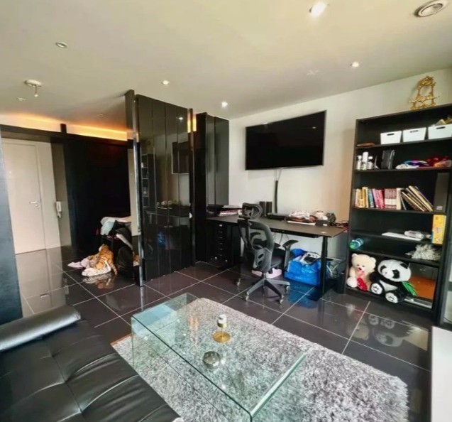 Canary wharf｜Pan Peninsula｜Studio