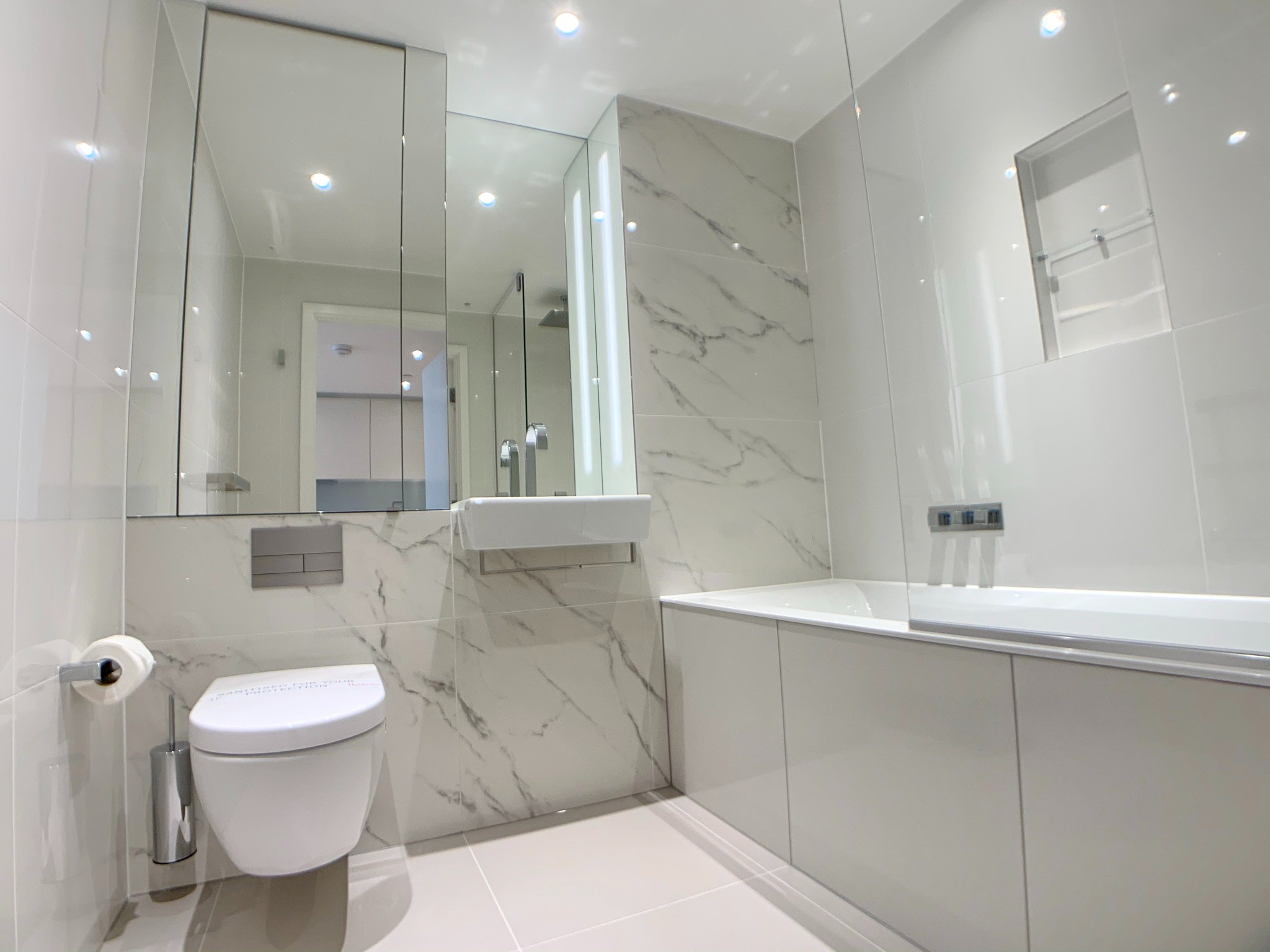 Canary wharf｜Hampton Tower 1611｜1B1B 已下