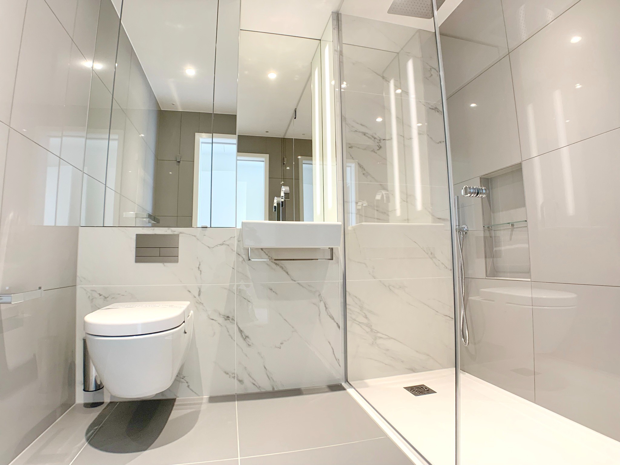 Canary wharf｜Hampton tower 5404｜2B2B