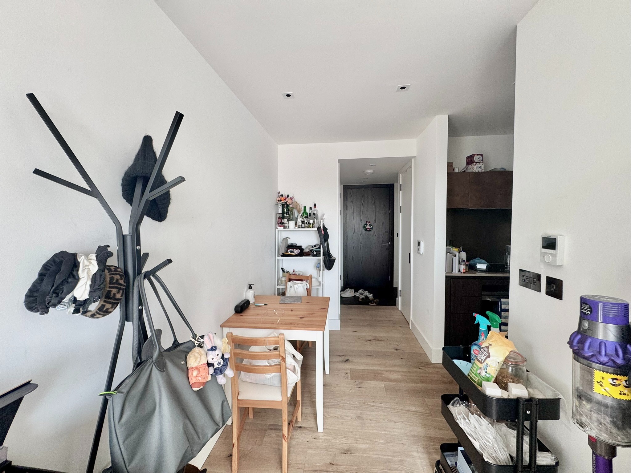 Vauxhall｜7A Exchange Gardens｜1B1B