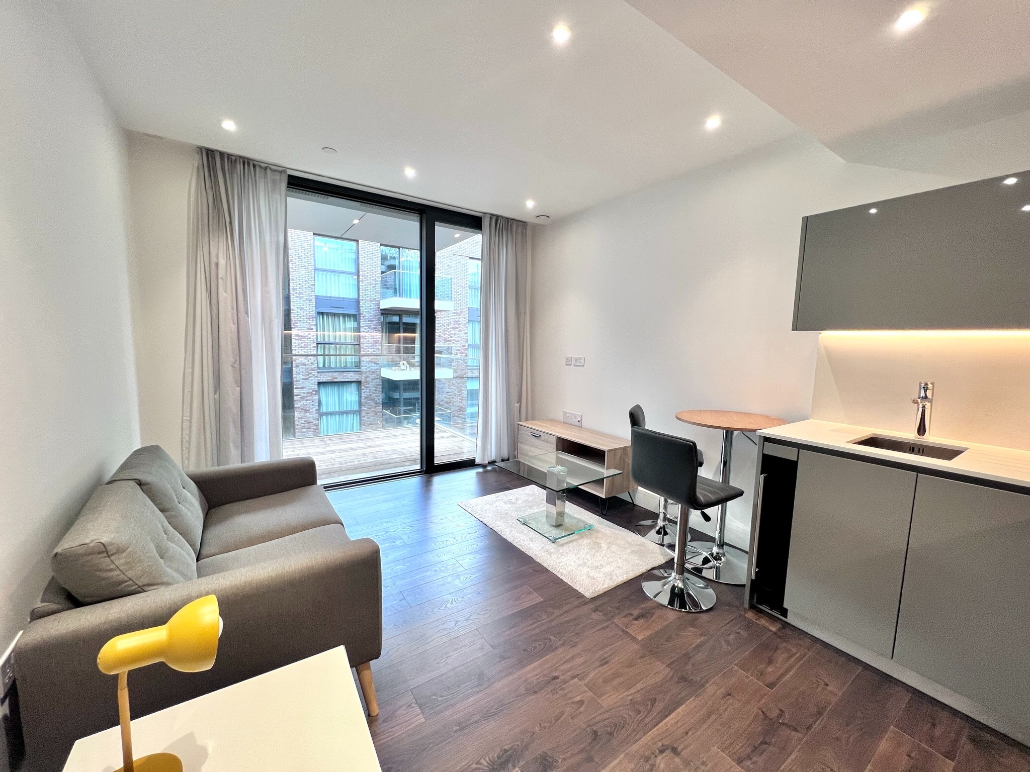 White Chapel｜Neroli House｜1B1B
