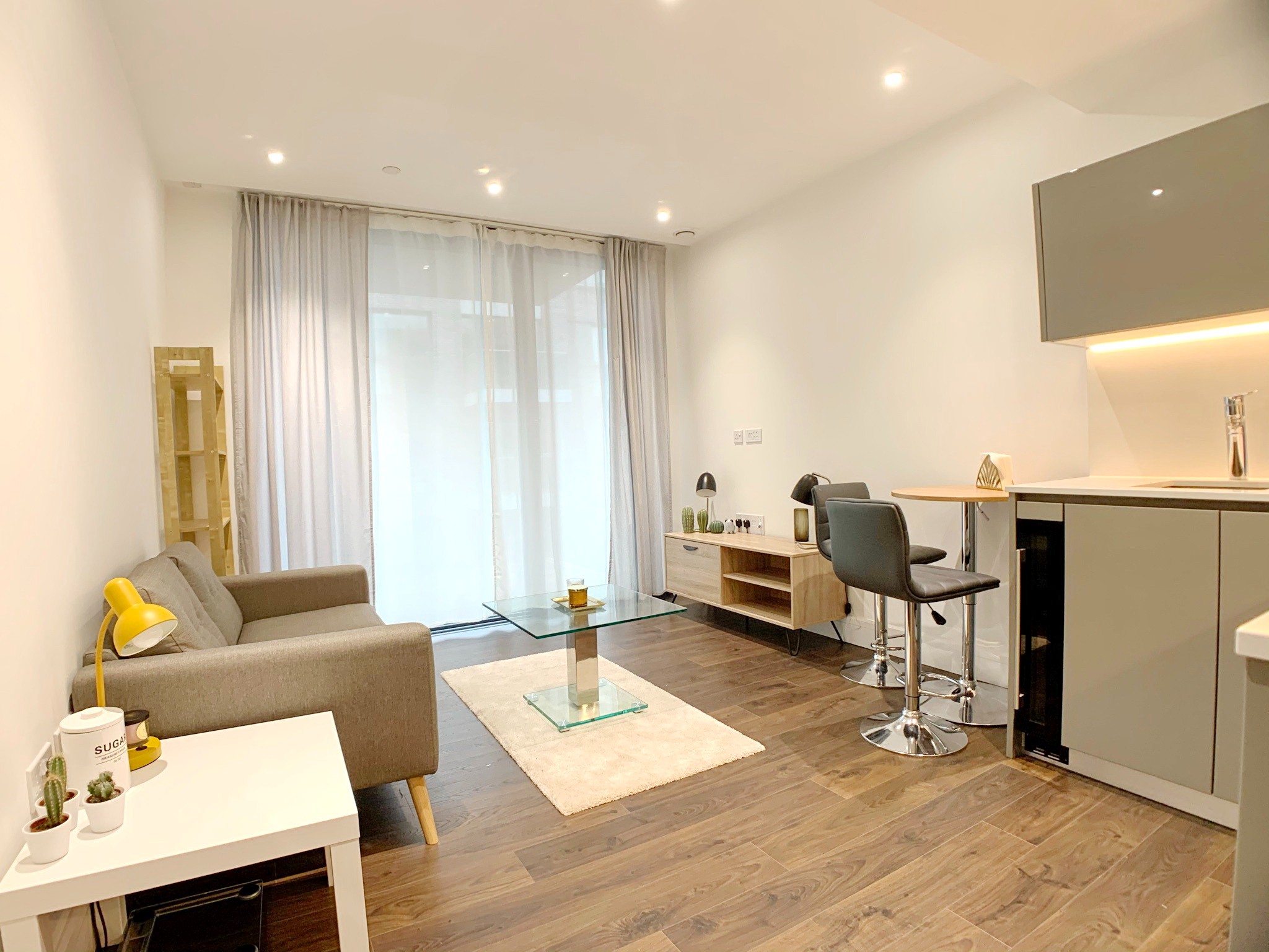White Chapel｜Neroli House｜1B1B