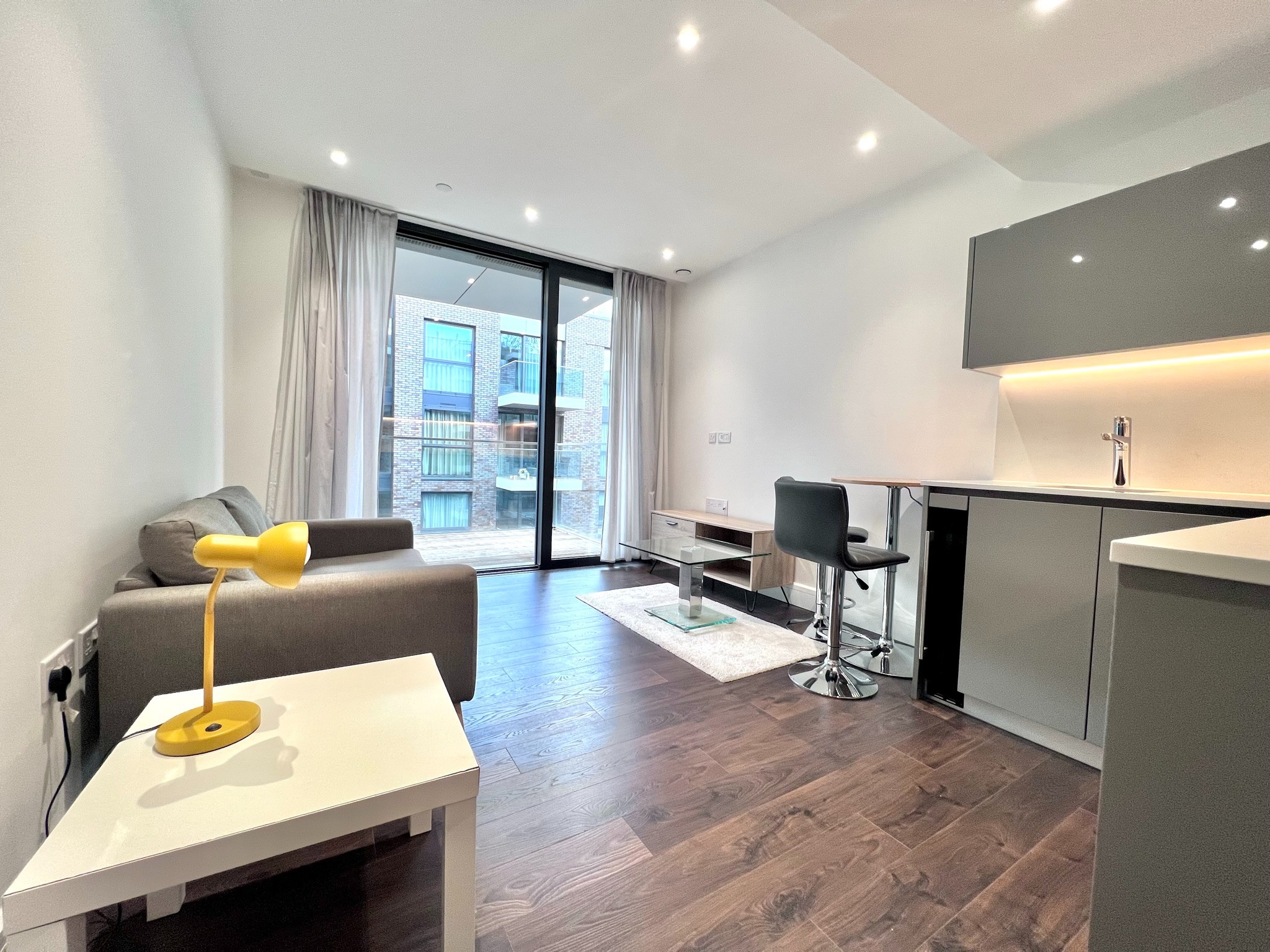 White Chapel｜Neroli House｜1B1B