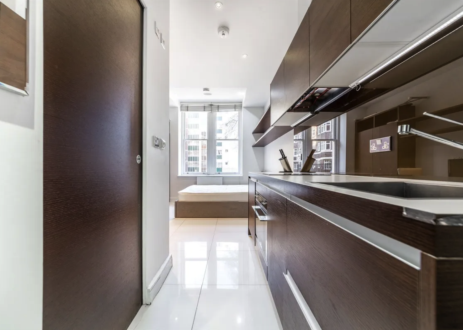 Russell Square｜Albany House｜Studio