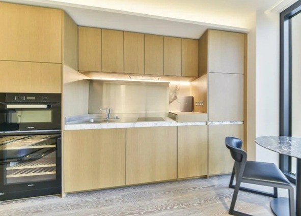 Waterloo｜Casson Square｜Studio 