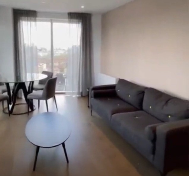 Elephant & Castle｜Raglan House｜2B1B