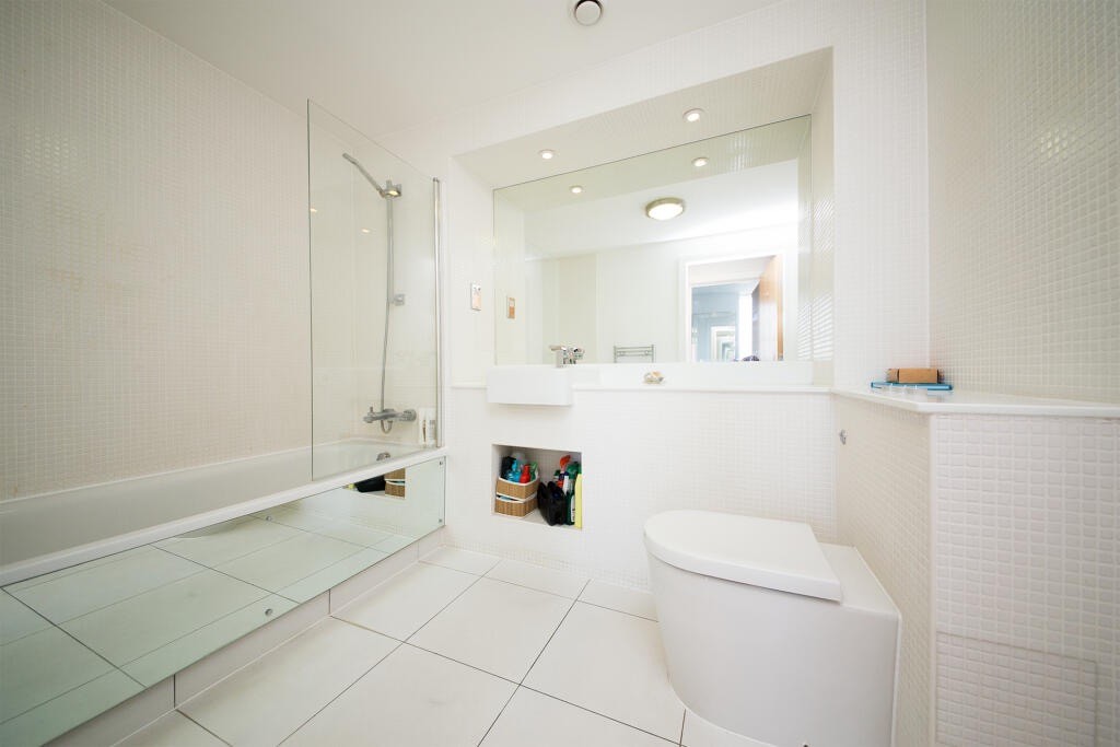 LH-Distillery Tower 1