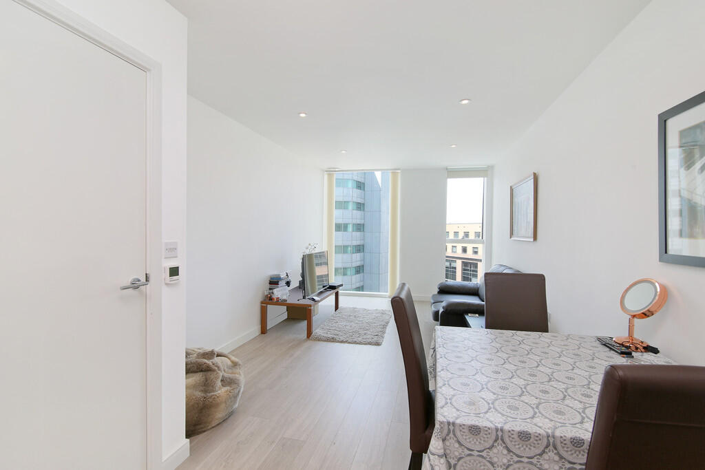 Croydon丨Tennyson Apartments丨1B1B