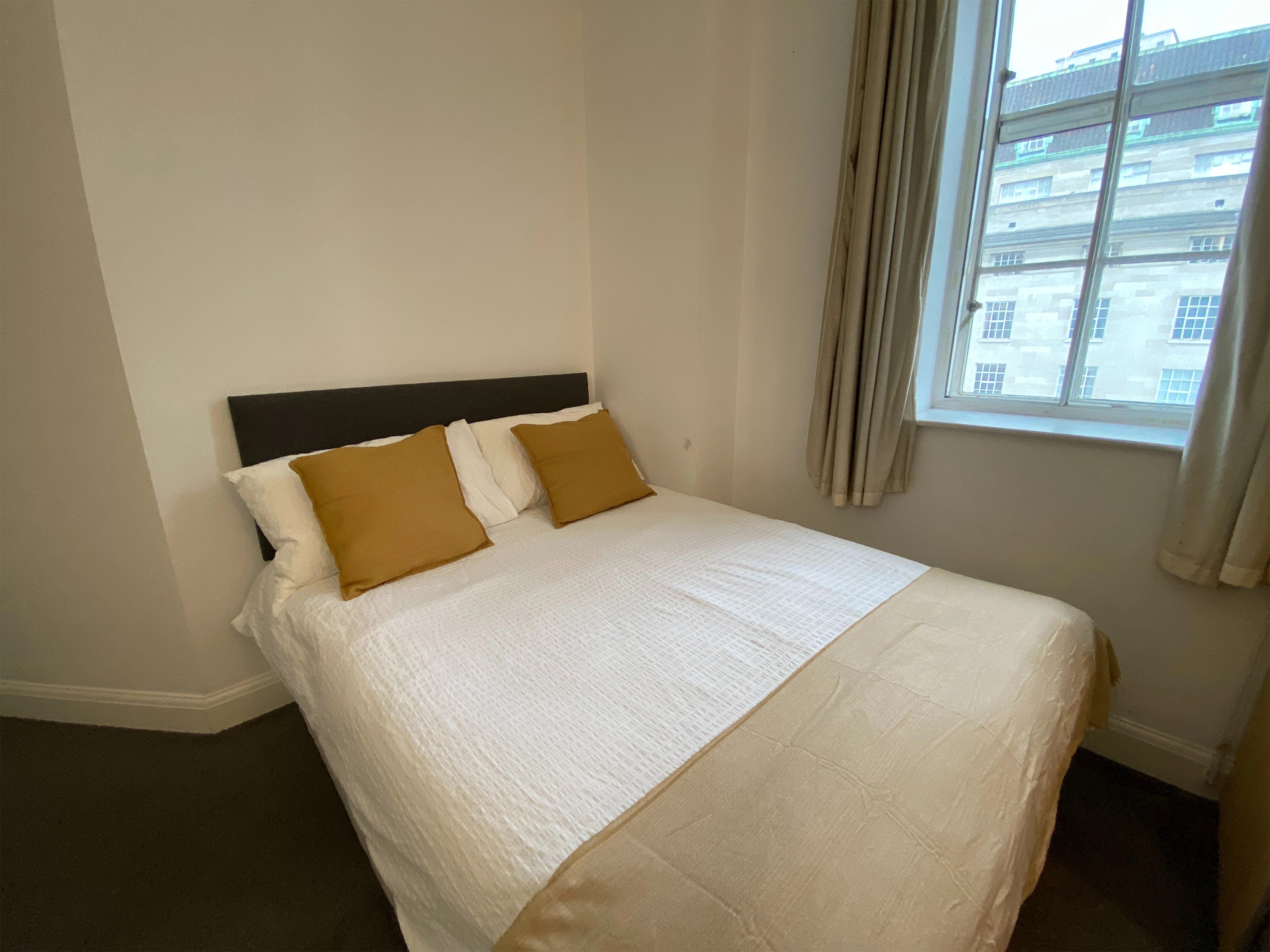 Waterloo｜County Hall, South Block｜3B2B