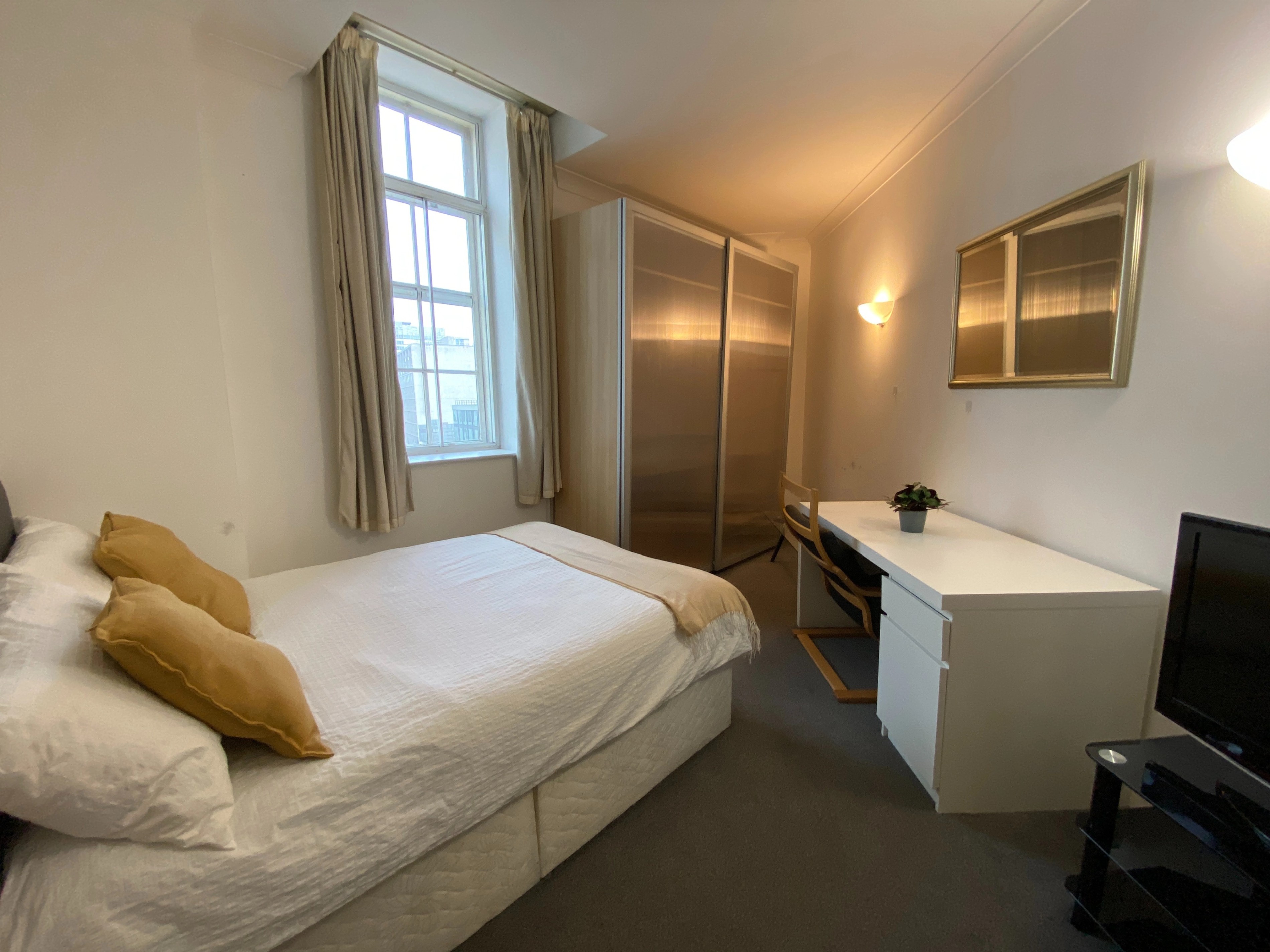 Waterloo｜County Hall, South Block｜3B2B