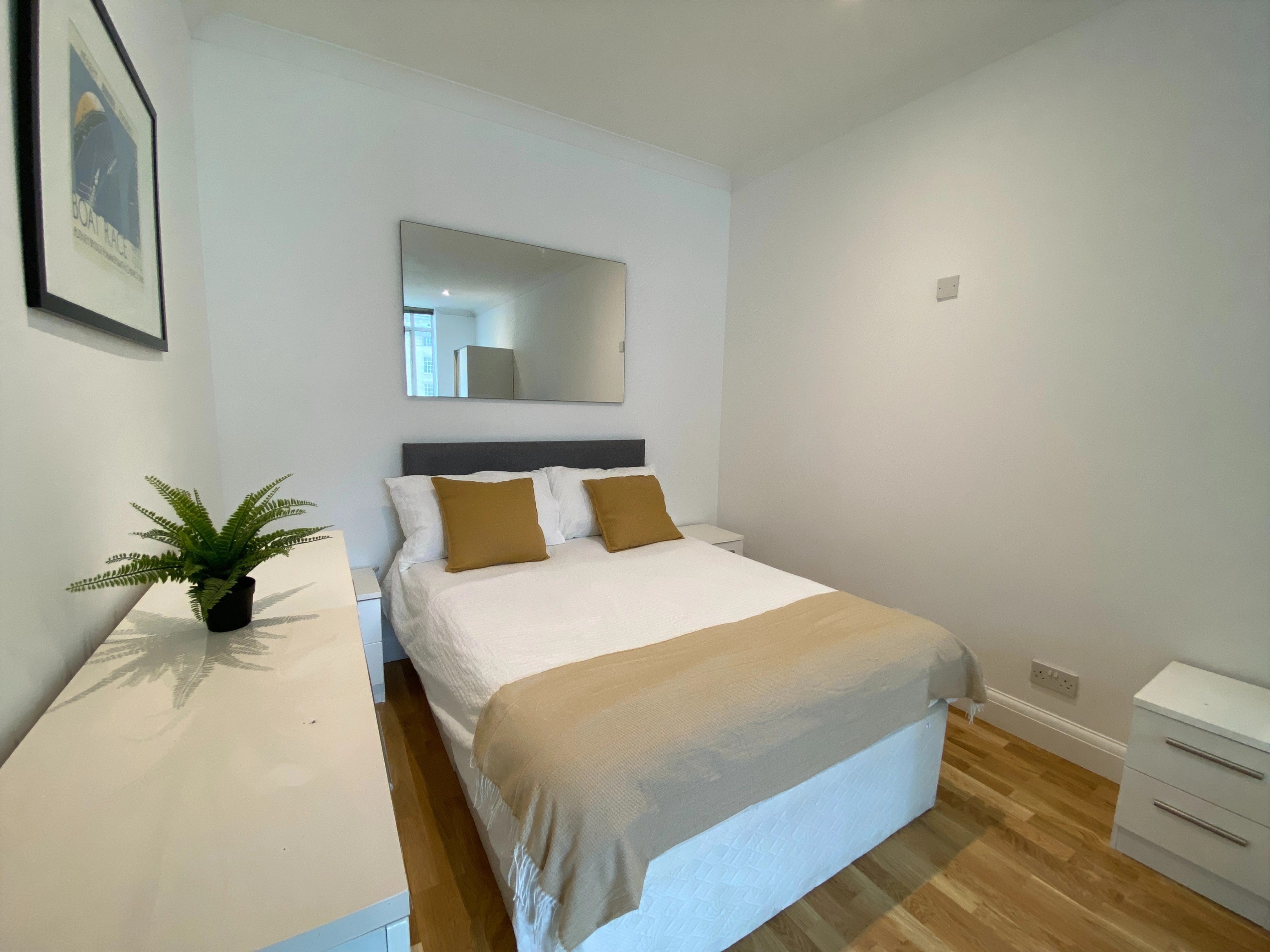 Waterloo｜County Hall 43NB｜3B2B