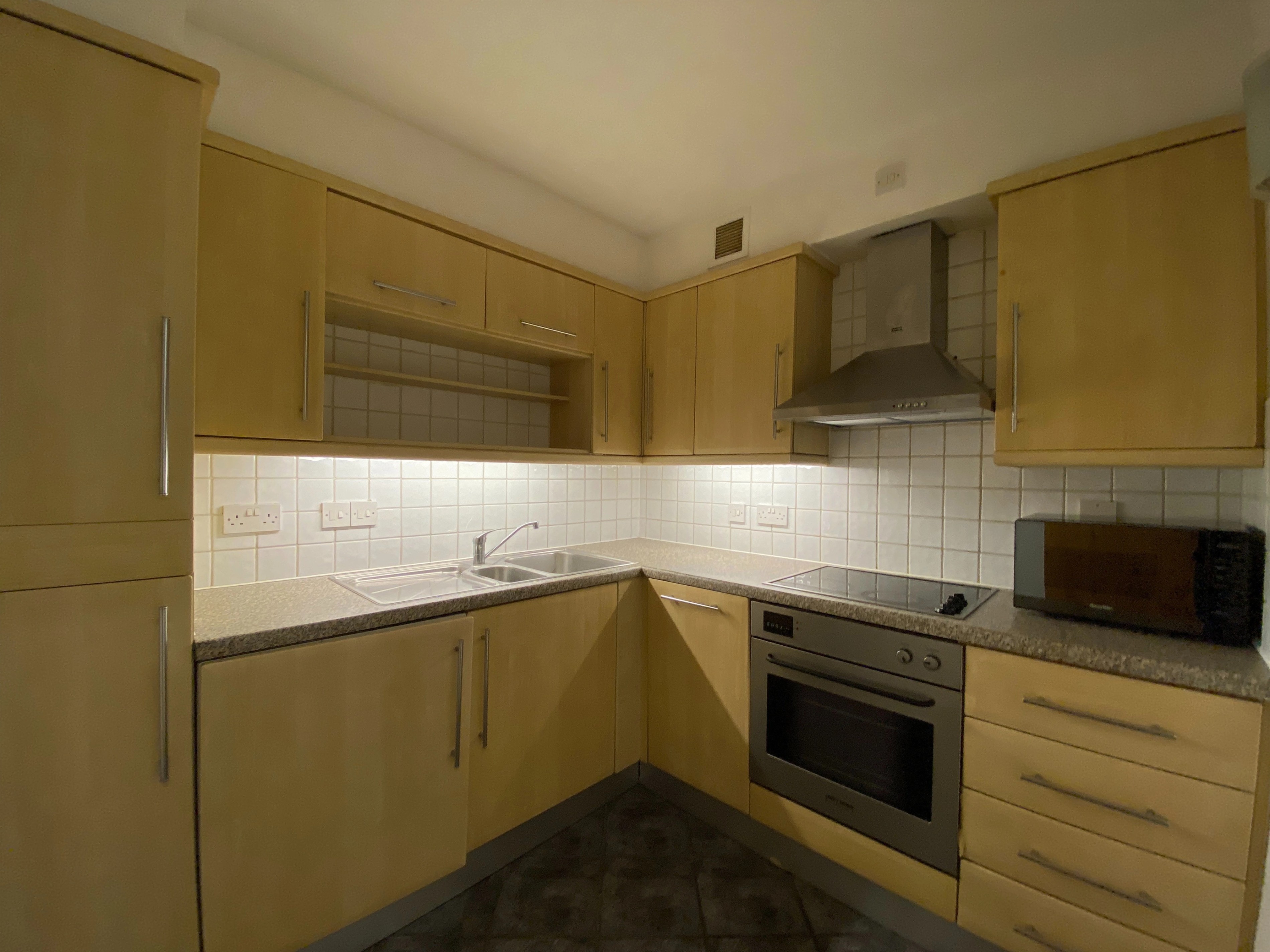 Waterloo｜County Hall 161NB｜2B1B