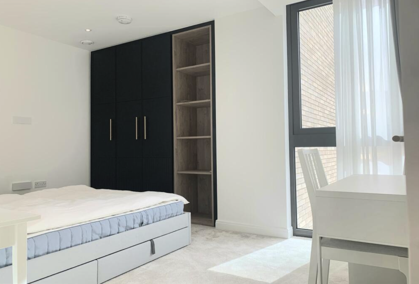 LH-417, Dingley Road