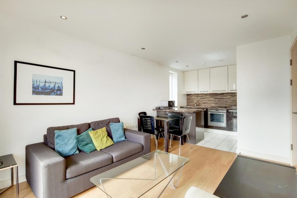LH-Conington Road 0